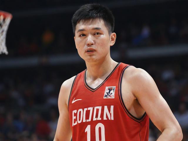 jiuyou.com_ last-minute hero! 王强三分绝杀，带队实现神奇逆转！，王强ufc是谁