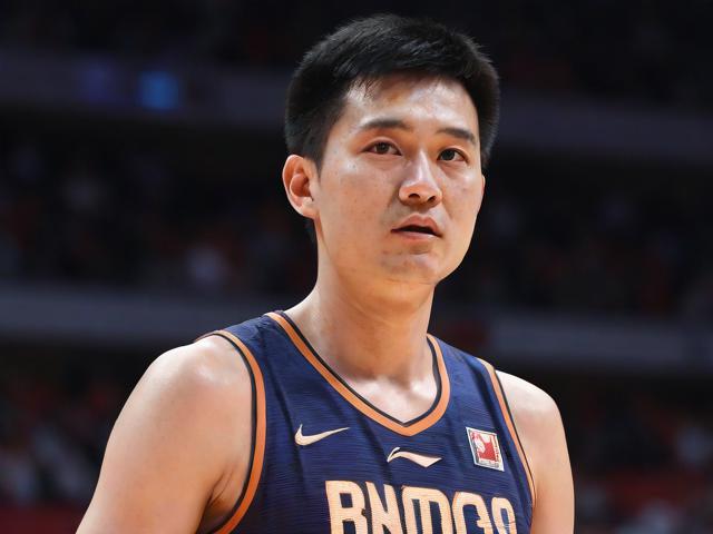 jiuyou.com_ MVP王强：凭借关键三分获得全场最有价值球员！，王强打多少分