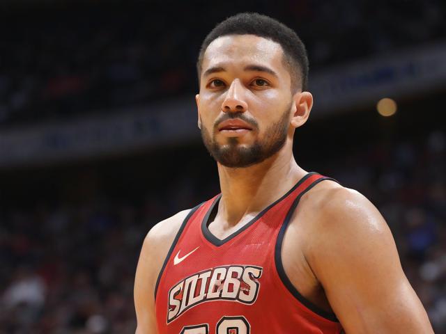 “九游app_ 你不知道的冷知识：NBA隐藏的小技巧”，nba游戏怎么操作