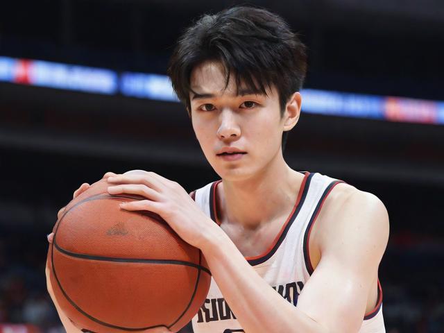 jiuyou.com_ 一线明星助阵全国篮球公益行，传递篮球精神与社会责任，公益篮球的宣传语