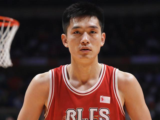 jiuyou.com_ 中国篮球历史上最具纪念意义的瞬间回顾，中国篮球历史人物