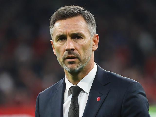 九游体育官网_ 德甲教练详解比赛防守策略，核心数据背后隐藏的战术密码