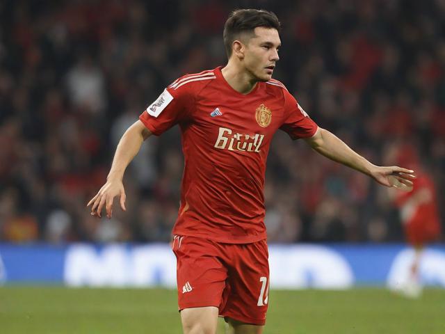 九游体育官网_ 德甲新战术引领潮流，精彩片段层出不穷，九游游戏中心官网登录中心