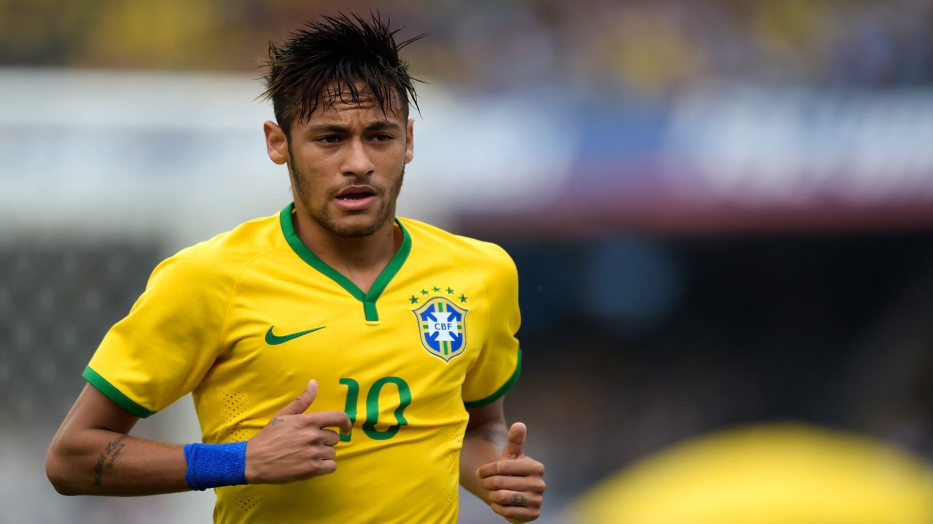 精彩比赛引发球迷热议,谁能称雄,比赛中的精彩球艺