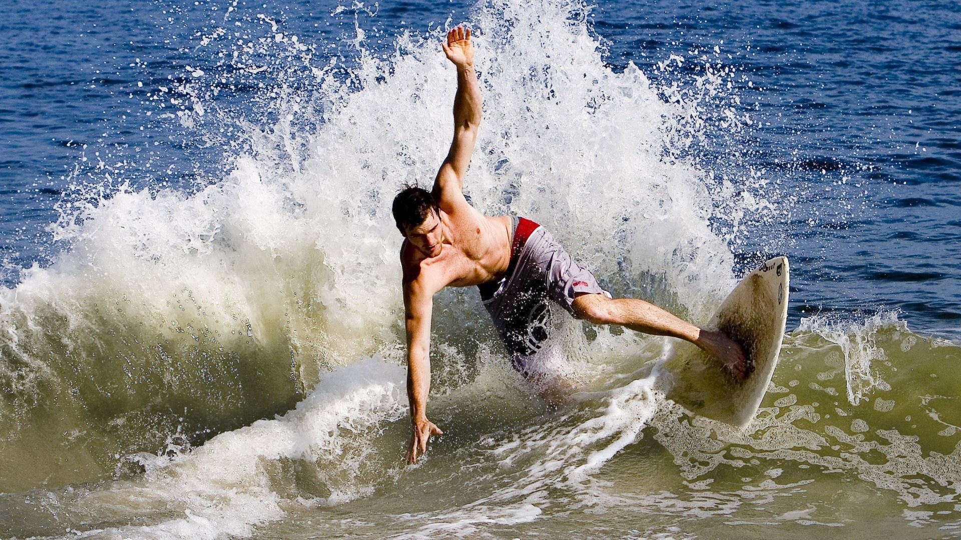 混合泳突尼斯全能选手大放异彩,混合泳比赛规则